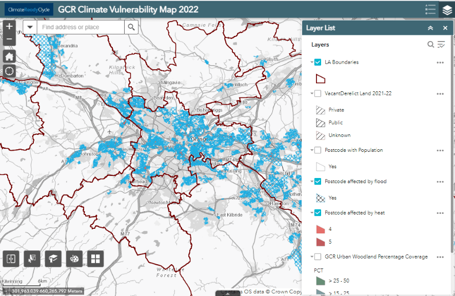 A screenshot from the Glasgow City Region Climate Vulnerability webmap showing the Glasgow City Region. Data layers shown include local authority boundaries, postcodes affected by flooding and postcodes affected by heat.